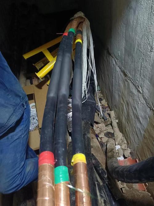 電纜熔接頭技術(shù)轉(zhuǎn)讓 熱熔式中間接頭、高壓熔接設備及成套材料全面解析